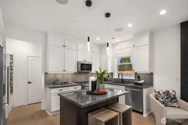 Photos are of a previous model of similar floorplan. Details, surfaces and features may differ. For demonstration purposes only.
