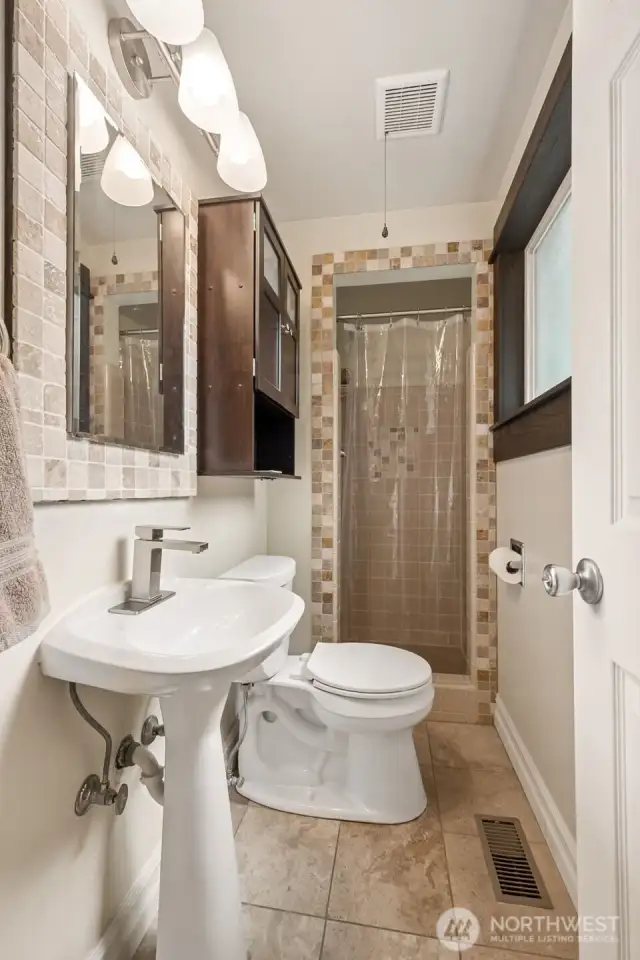 Bathroom off primary
