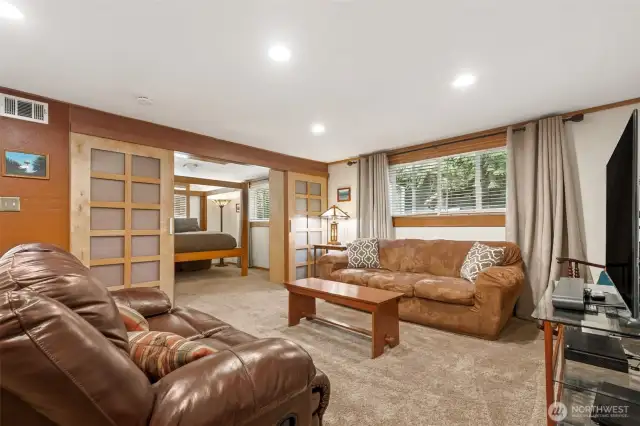 Lower level 4th bedroom.