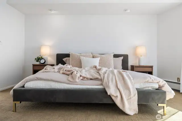 Spacious primary suite
