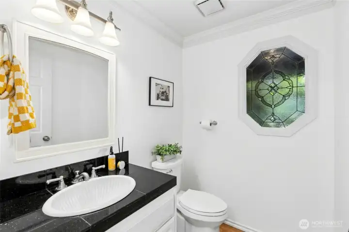 Powder room.
