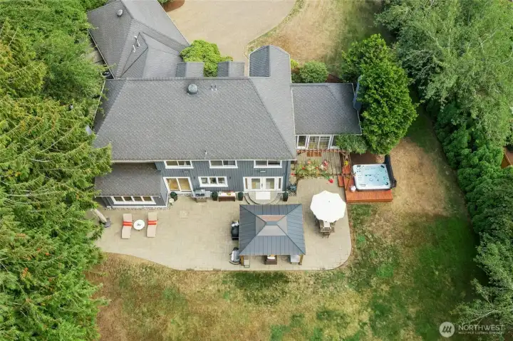 More top line stone patio work which also runs on the left side of the home as well.