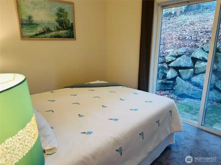 Guest room/office on main level - Patio