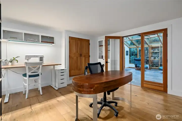 Office or Flex Bedroom