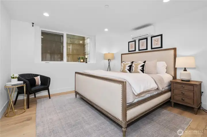 4th bedroom downstairs