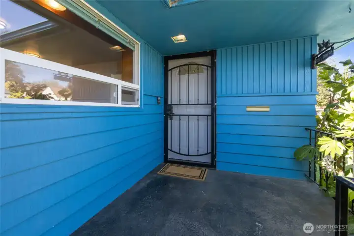 Nice wide front porch.