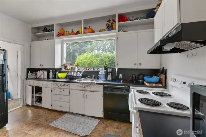 3322 Kitchen 3322 Kitchen