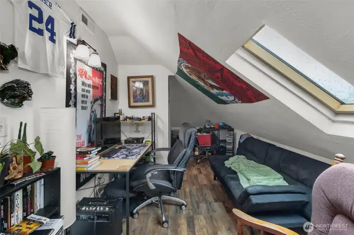 3324 bedroom 2 3324 bedroom 2
