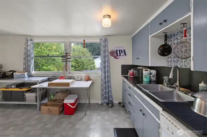 3324 kitchen 3324 kitchen