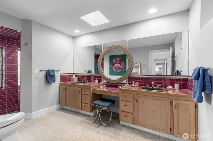Roomy retro bathroom with separate vanities Roomy retro bathroom with separate vanities