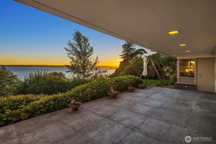 The generous patio is accessible from dining/living, family room and kitchen (3 different doors). The generous patio is accessible from dining/living, family room and kitchen (3 different doors).