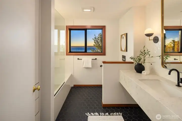 Major restoration for this bathroom. Major restoration for this bathroom.