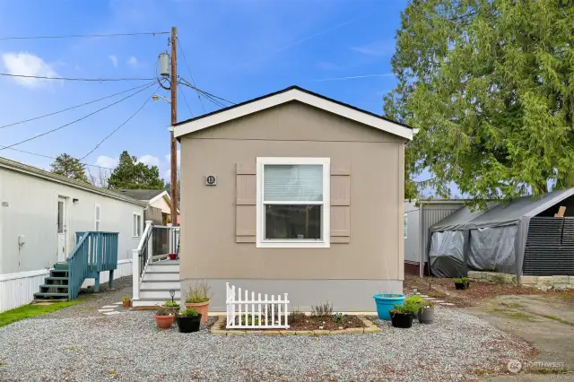 Additional parking space in front of home