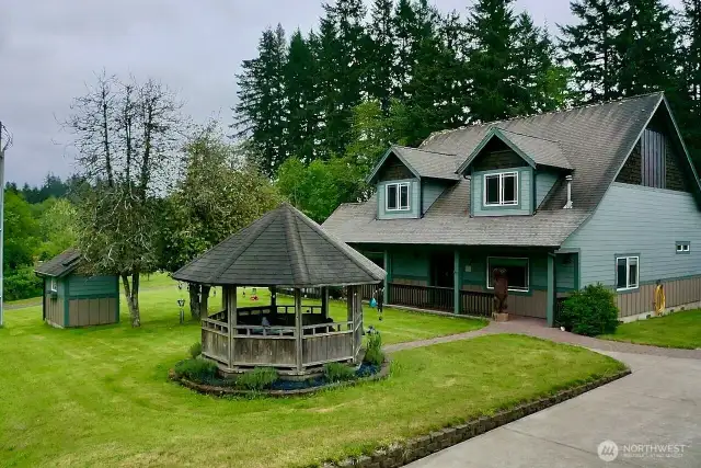 Country Living at its finest.