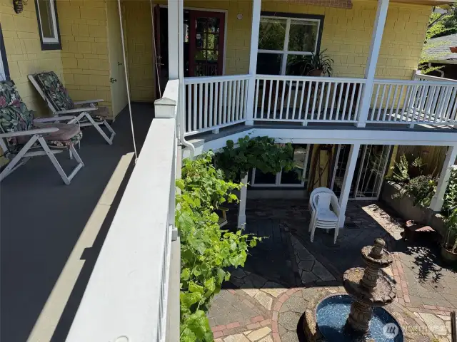 view toward dining room window
