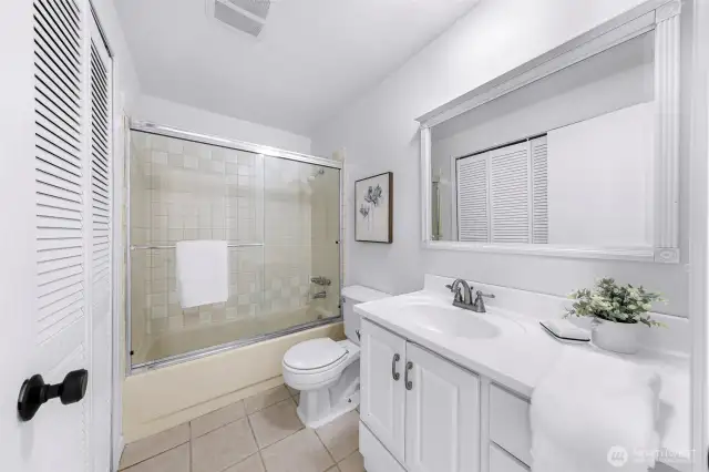 Main bathroom