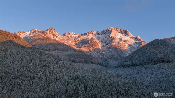 Mount Ellinor & Washington