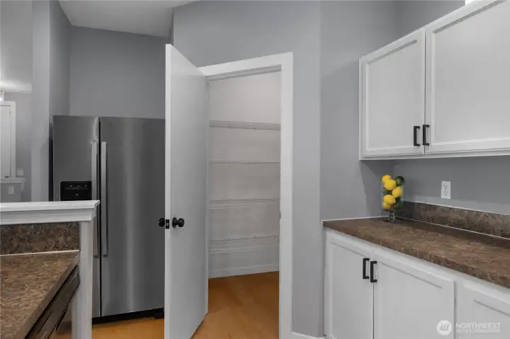 Walk-in Pantry