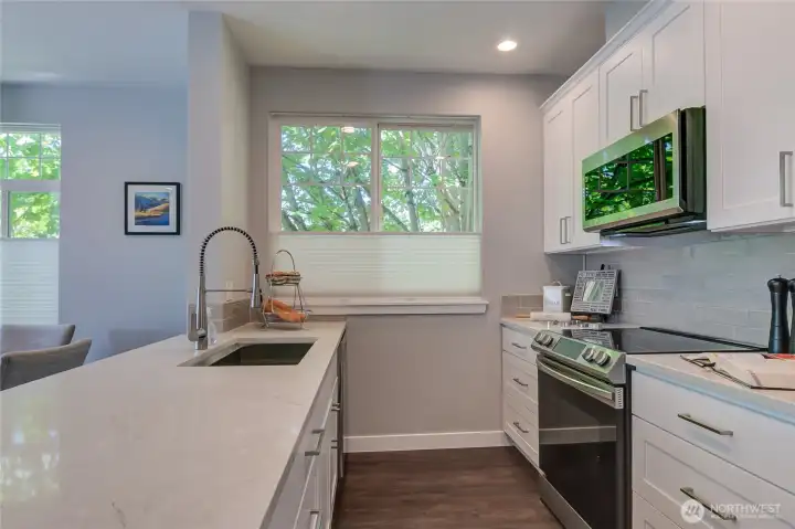 All new appliances in the 2021 remodel as well as cabinets, flooring - really everything