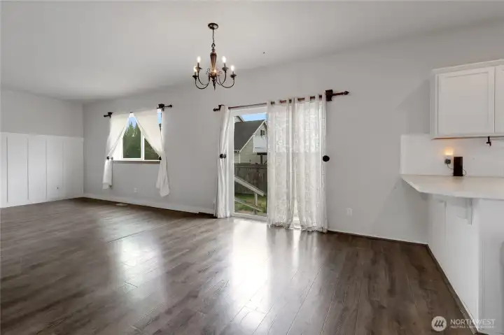 Family & Dining Room