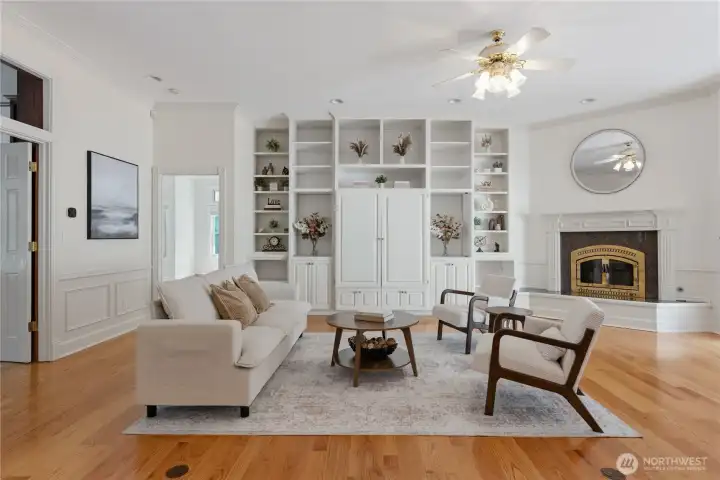 Beautiful built-ins