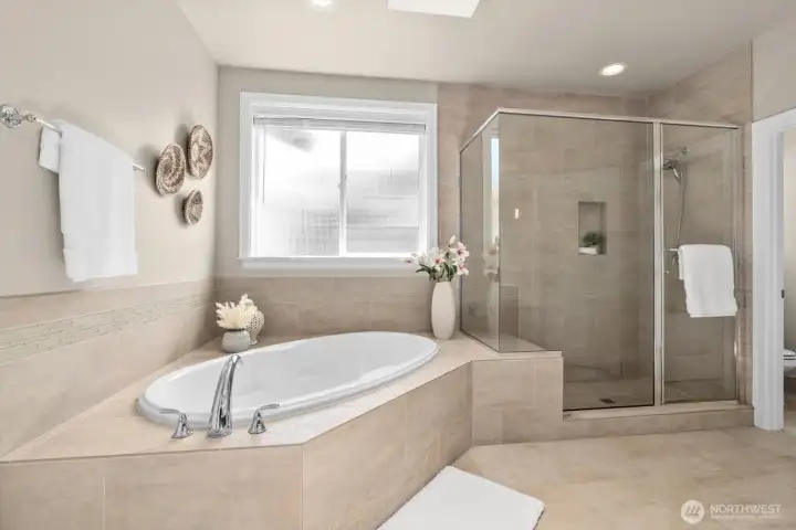 Soaking tub and shower Soaking tub and shower