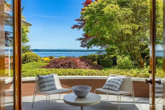 Gorgeous, private, setting.