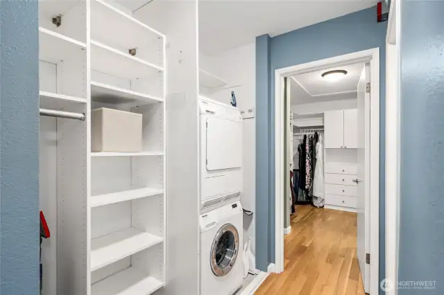 Washer & Dryer in Unit