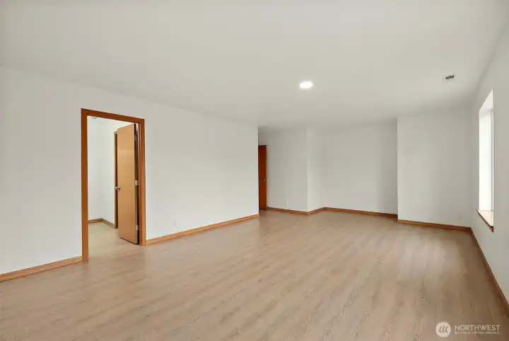 Spacious Primary suite