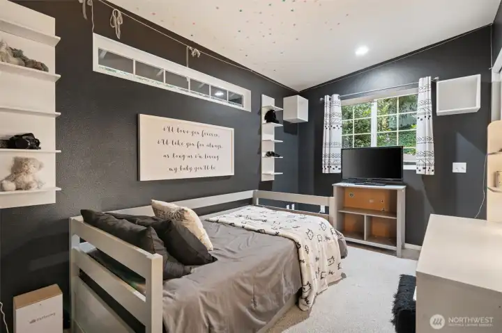Main Floor Guest Bedroom.