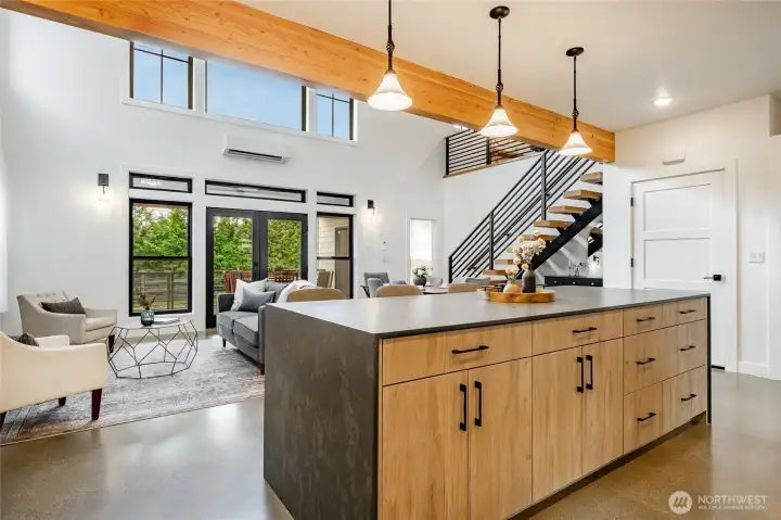 Abundance of cabinets and drawers!