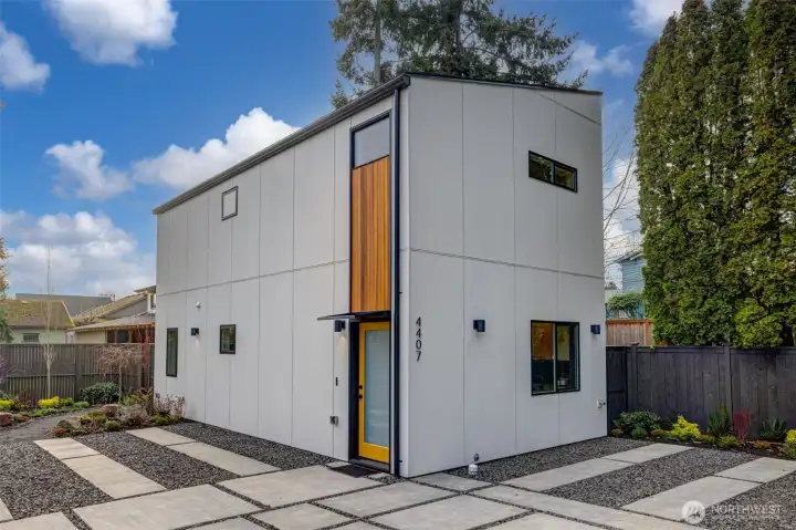 Sleek modern architecture + low maintenance exterior- great S. Seattle location.