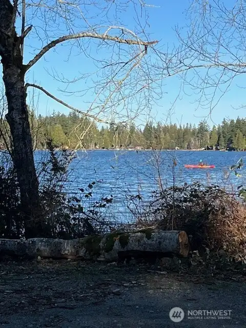 Trail End Lake W/ Boat Launch
