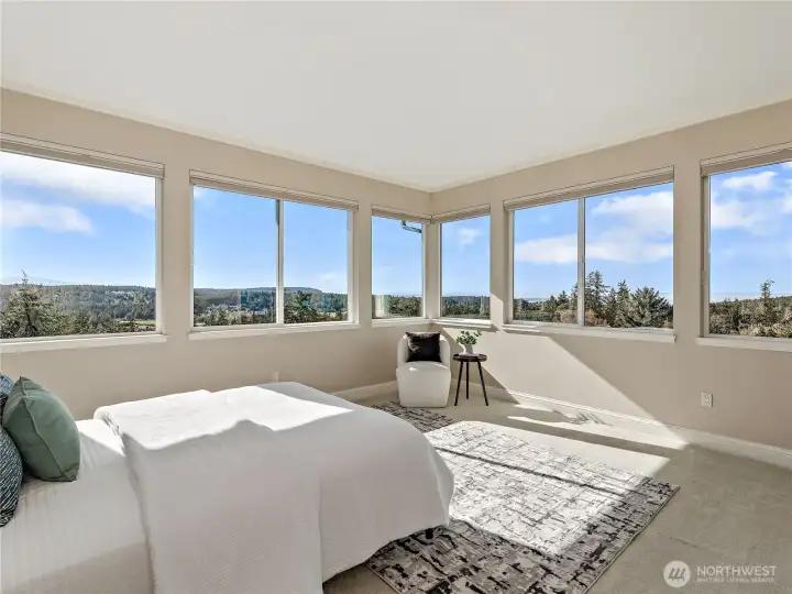 with breathtaking 180 degree views