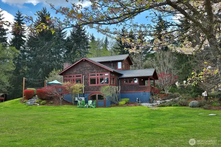 Nature inspired living