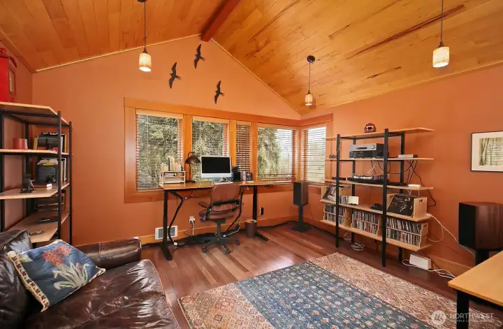 Panoramic and mountain views