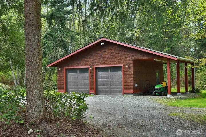 Detached 2-car garage and carport finished in 2020