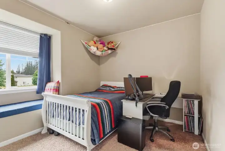 Upstairs bedroom #2