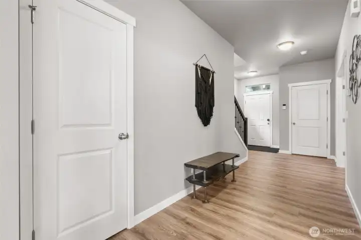 Step inside the spacious, high-ceiling open-concept main floor, ideal for everyday living, bathed in abundant natural light.