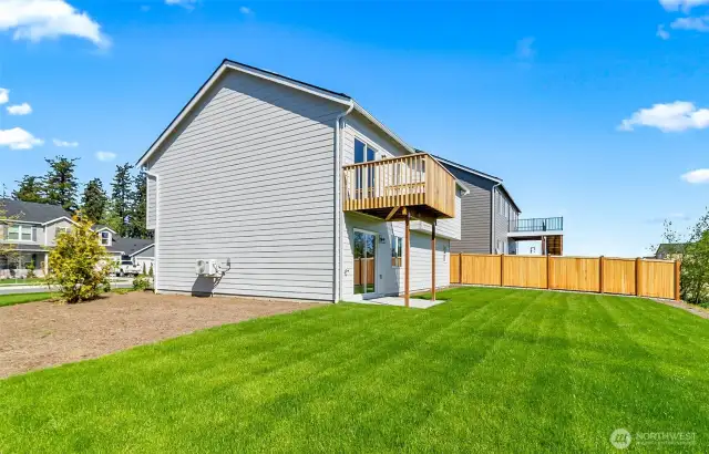 Photographs are for illustrative purposes only. Features, finishes, interior/exterior colors, landscaping and floorplan shown may vary from actual homes built.