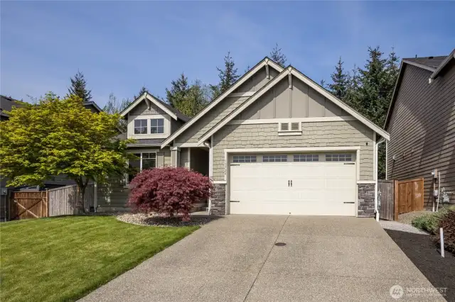 Attached 2-car garage