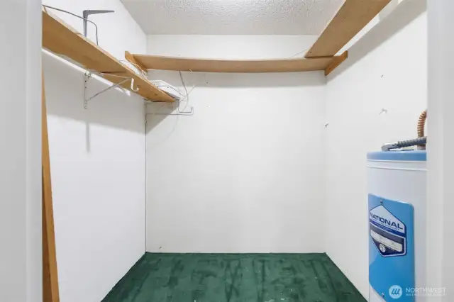 primary bedroom closet