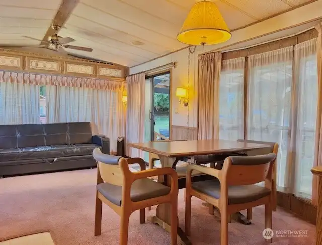 Park Model Living & Dining Area