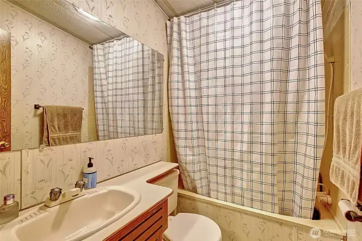 Park model bathroom