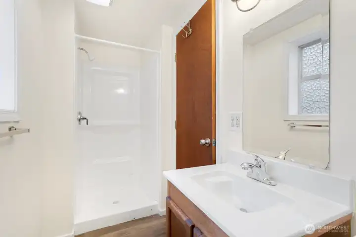 Lower level 3/4 bathroom.