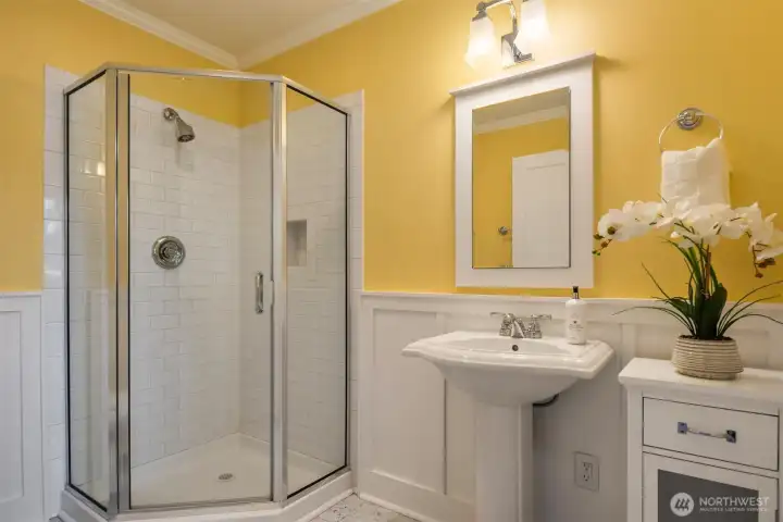View of the 3/4 bath in the bonus room.
