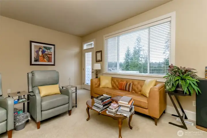 Bonus room w/ Closet