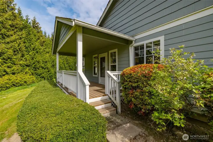 Covered back deck area