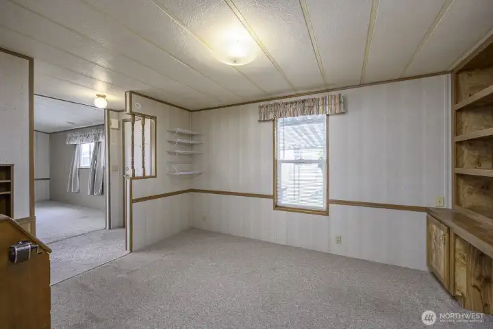 Another view of the office going toward the front door.