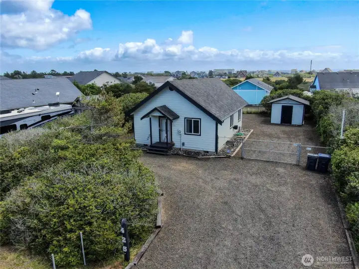This fantastic home is everything you have been searching for! Don't miss out - schedule your showing today!